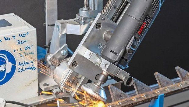 Kunden von Kälin junior nutzen mehrere Messersätze für durchgehenden Einsatz.