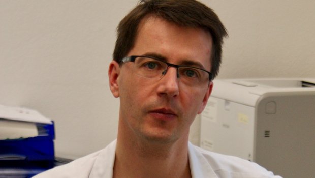 Dr. Christoph Ninck ist als Pneumologe am Berner  Tiefenauspital. Bild: Dominique Rast