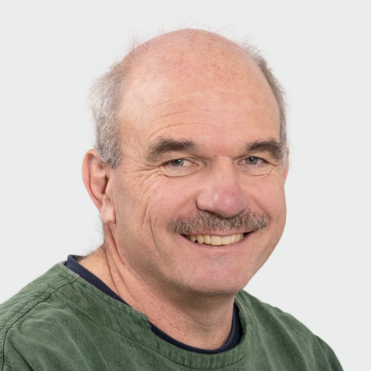 Samuel Stüssi von Andermatt Biocontrol ist froh, dass es im Kampf mit biologischen Pflanzenschutzmitteln gegen die Kohlfliege erste wichtige Fortschritte gibt. 