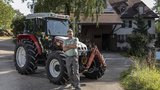 Der Steyr 975 A ist der Traumtraktor von Andreas Buser.  (Bild: «die grüne» / Pia Neuenschwander)