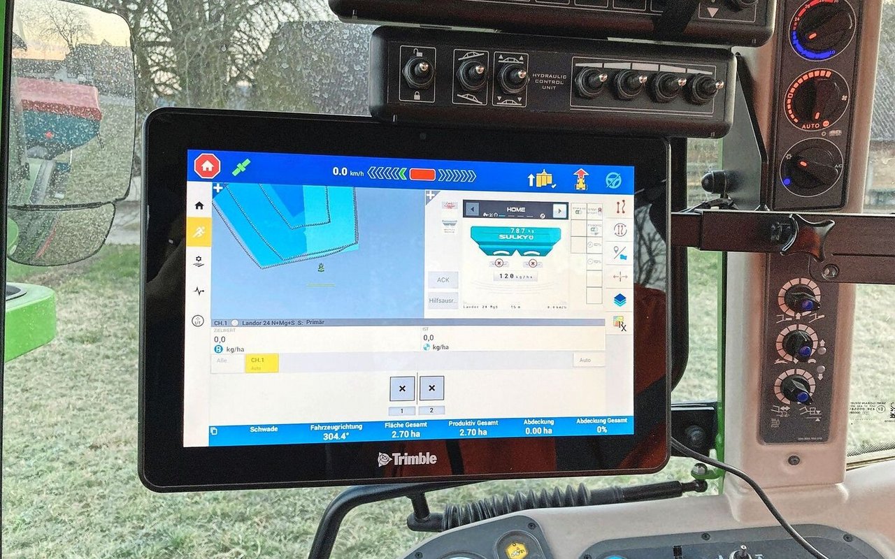 Die gewünschte Stickstoffmenge kann dank Karten präzise ausgebracht werden.