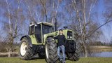 Der Hürlimann H6136 ist Samuel Bolds Traumtraktor.  (Bild: «die grüne» / Gian Vaitl)